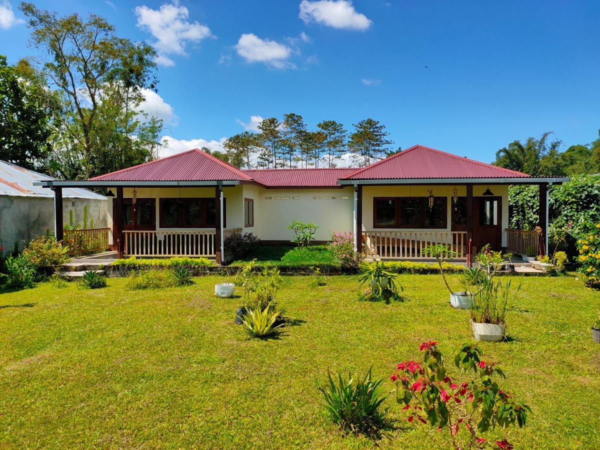 Ilasan Cottage. Tomohon Eksteriør billede
